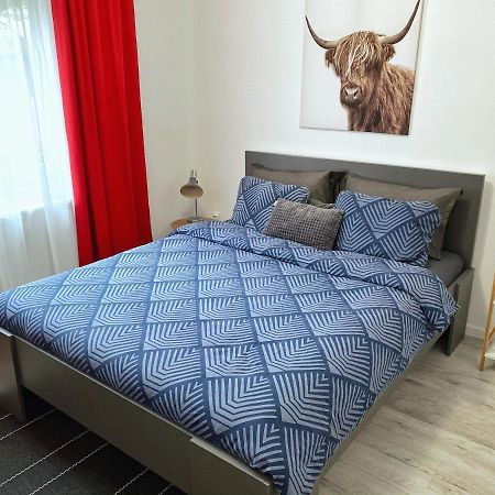 Highland Home - Cozy Apartments Near City Center Oradea Eksteriør billede