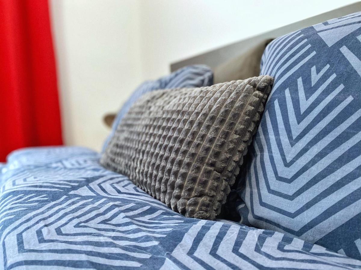 Highland Home - Cozy Apartments Near City Center Oradea Eksteriør billede